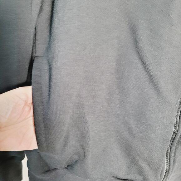 Alo Yoga Hoodie Womans Large Black Full Zip Sweatshirt Drawstring Logo Boxy - Picture 3 of 9